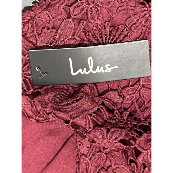 Lulu's Women's Burgundy Eyelet Dress Size Small NWT - Picture 5 of 5